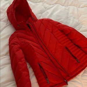 Express Hooded Puffer Jacket - Red XS